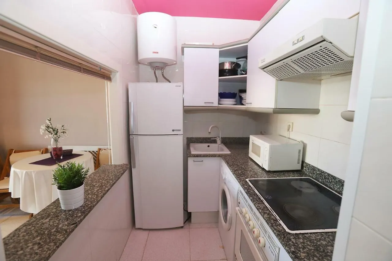 Costa Daurada Apartaments - Nobusa